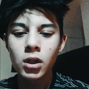 Meet your Posher, Ethan